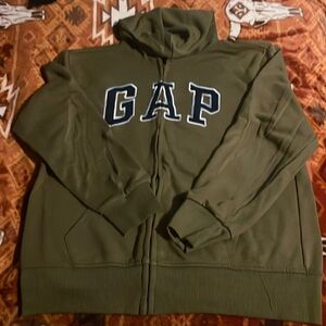 Size Medium Green GAP Zip Up